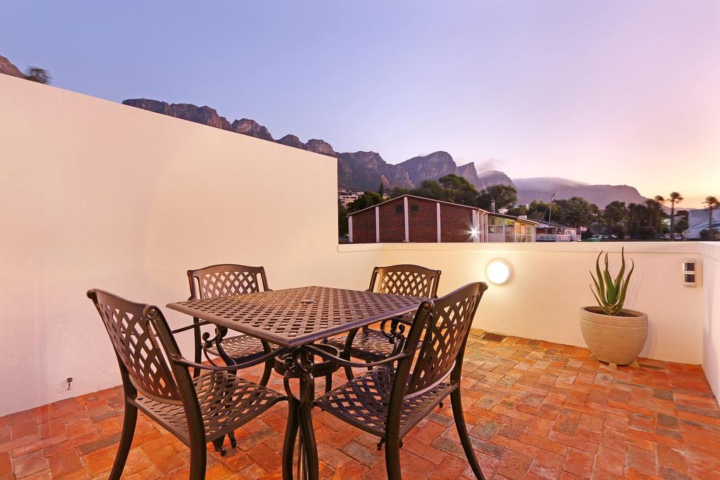 Camps Bay Beach Apartment Kapstaden Eksteriør billede